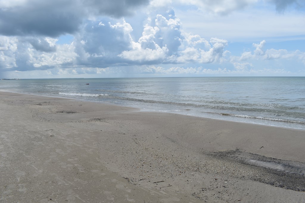 Lot 1-4 Colors Way, Port St. Joe 32456