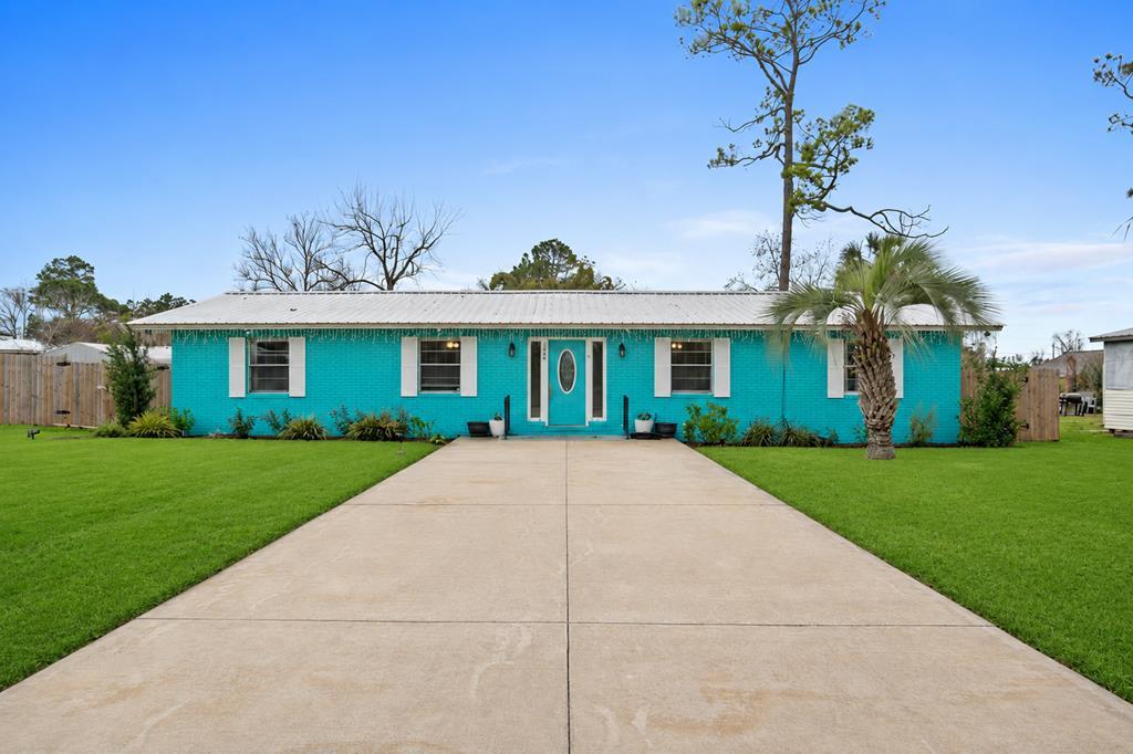 328 Ave C, Port St. Joe 32456