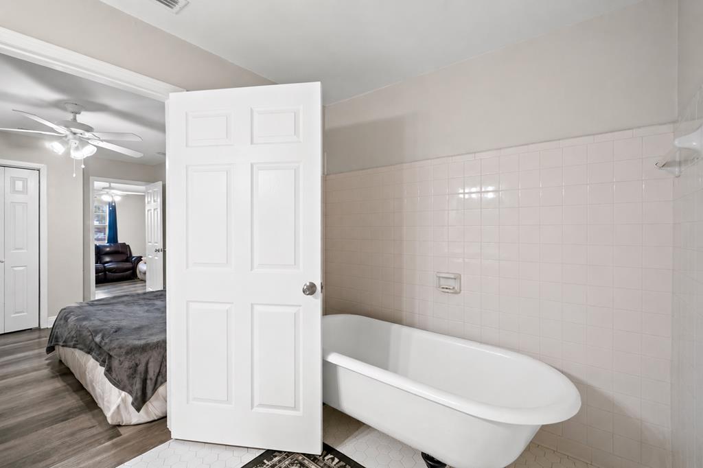 328 Ave C, Port St. Joe 32456