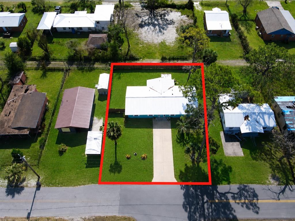 328 Ave C, Port St. Joe 32456