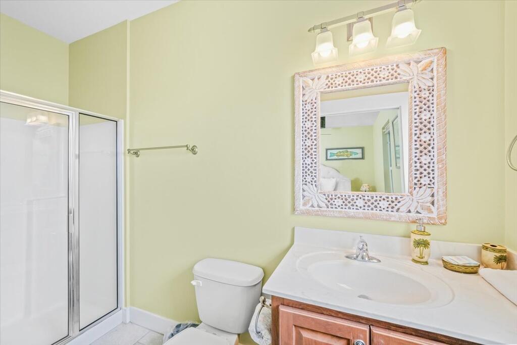 112 Barbados Dr, Port St. Joe 32456