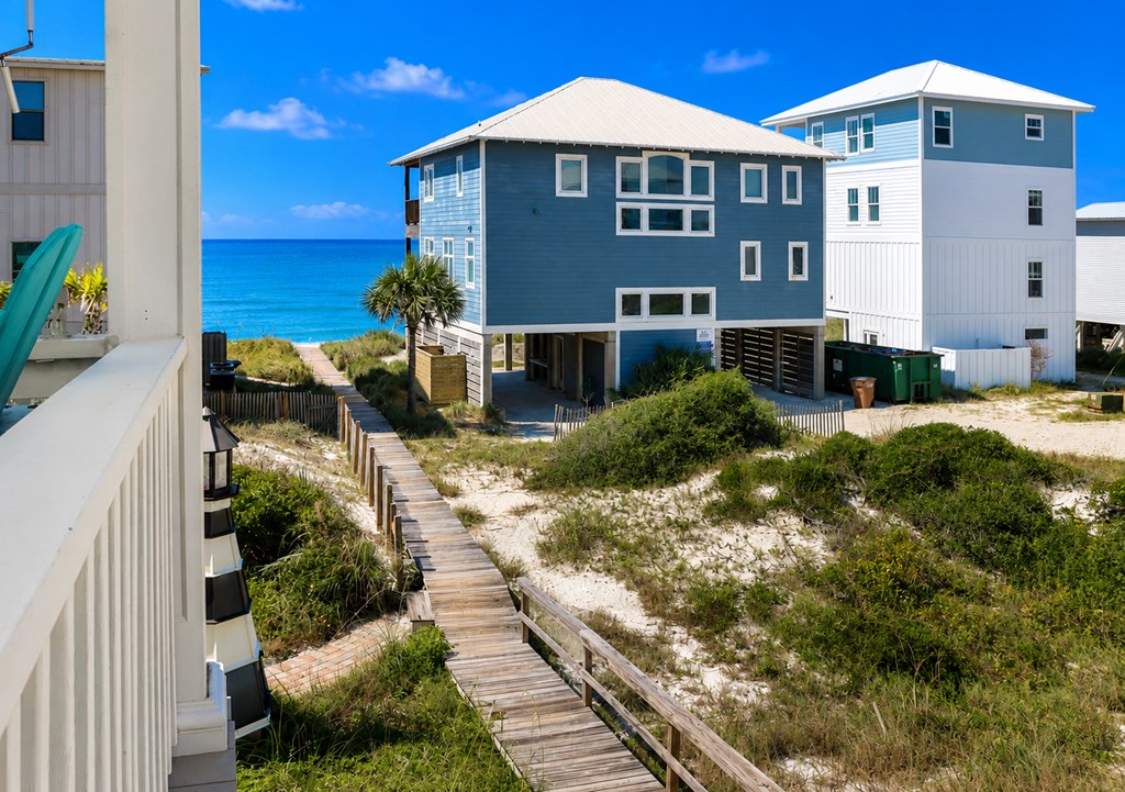 112 Barbados Dr, Port St. Joe 32456
