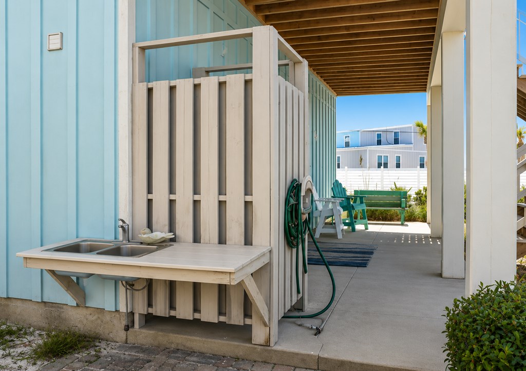 112 Barbados Dr, Port St. Joe 32456
