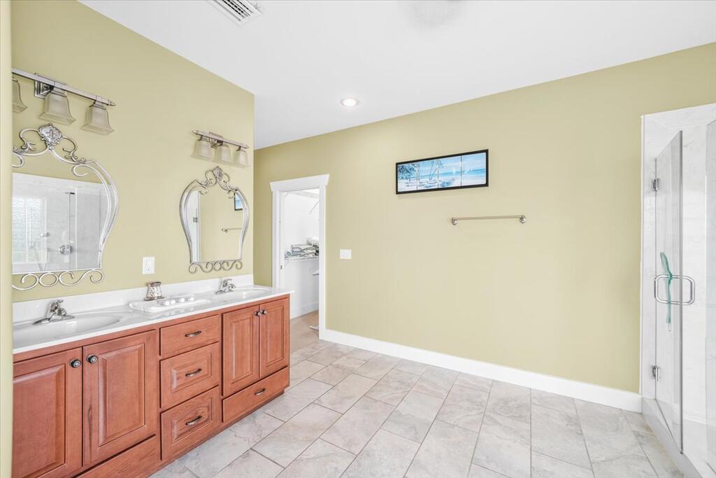 112 Barbados Dr, Port St. Joe 32456