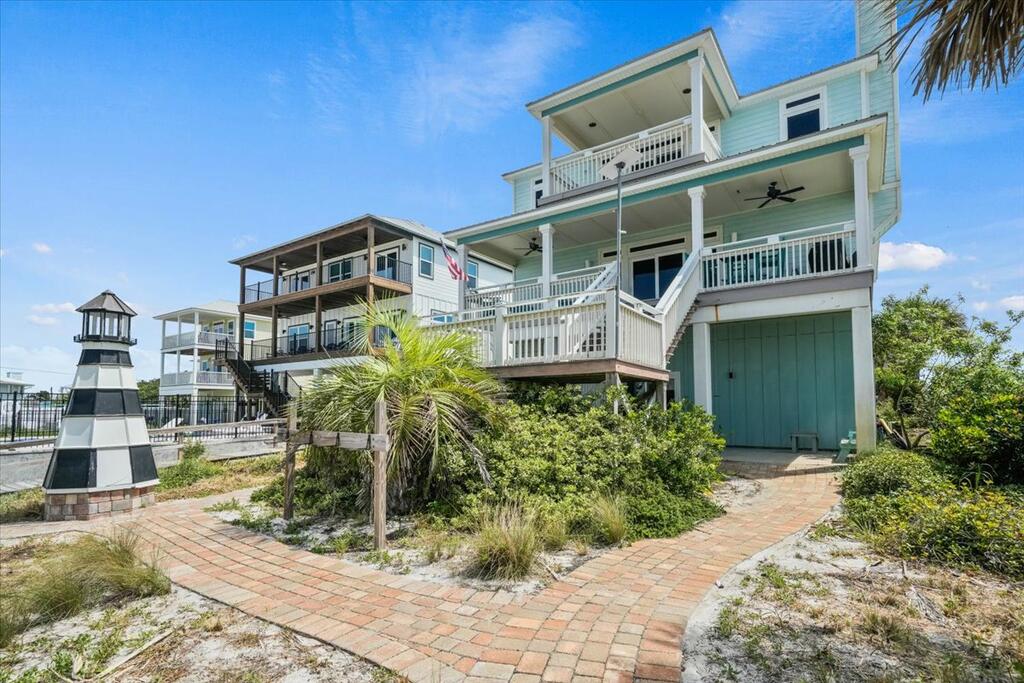 112 Barbados Dr, Port St. Joe 32456