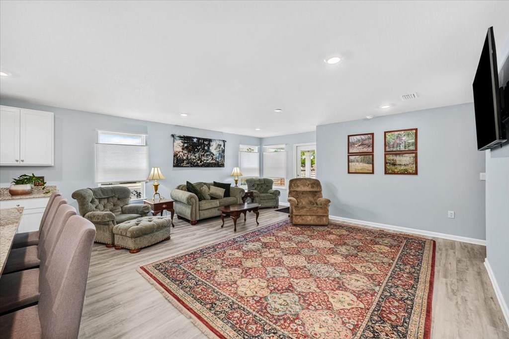 194 Cades Ct, Port St. Joe 32456