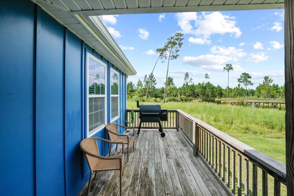 106 Calm Water Cir, 32465