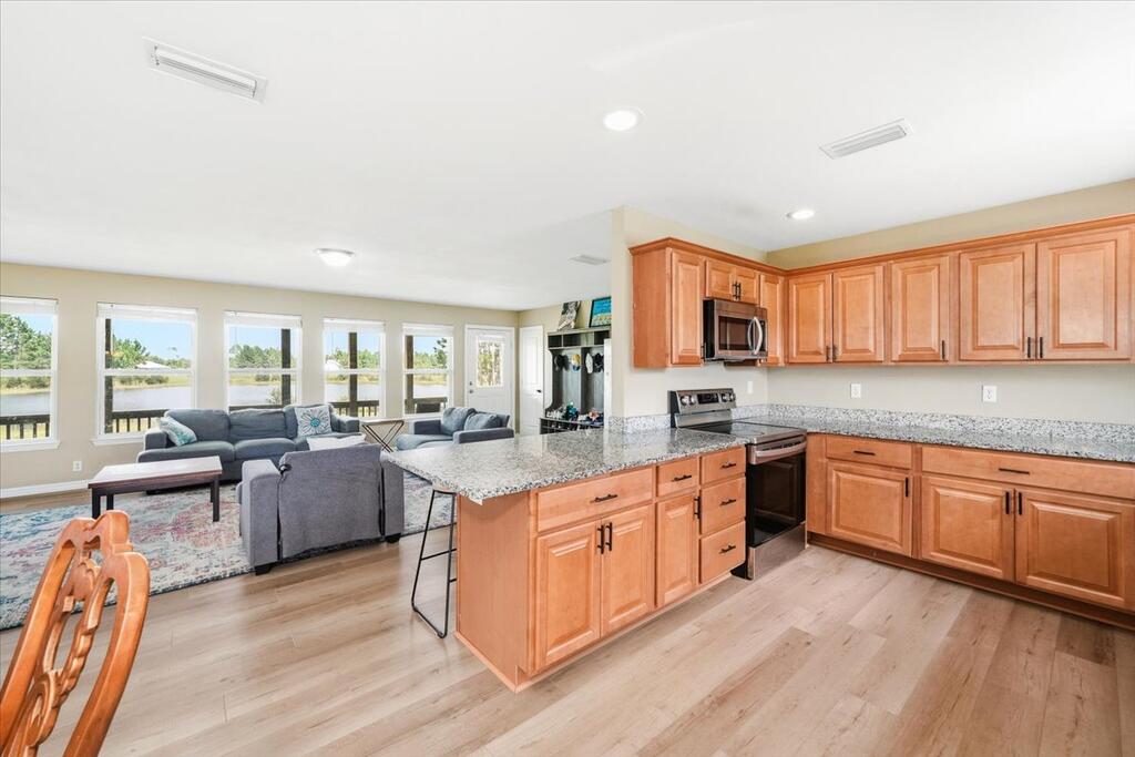 106 Calm Water Cir, 32465