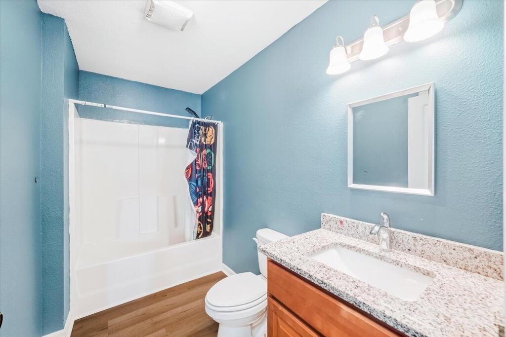106 Calm Water Cir, 32465