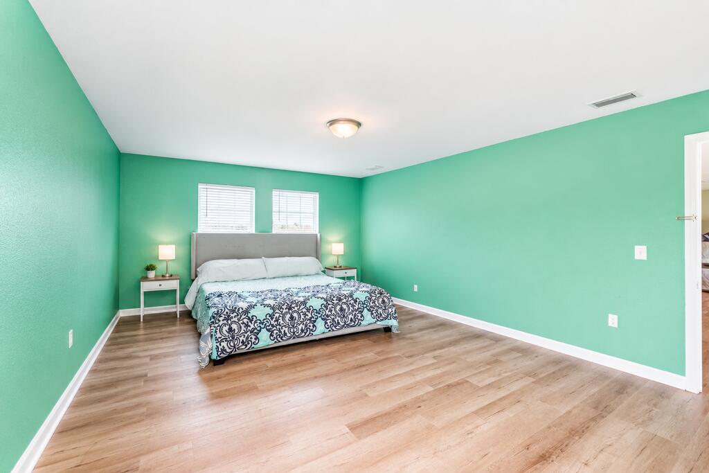 106 Calm Water Cir, 32465