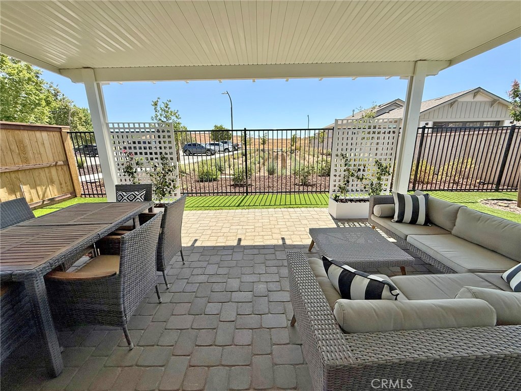 2182 Gamay Lane