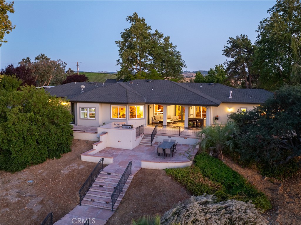 3520 Creston Road