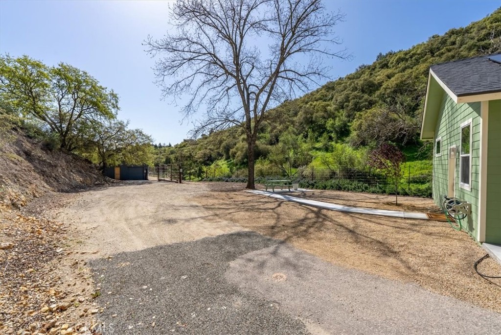 1530 Peachy Canyon Road