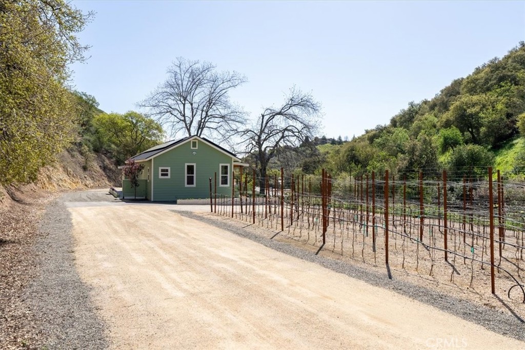 1530 Peachy Canyon Road