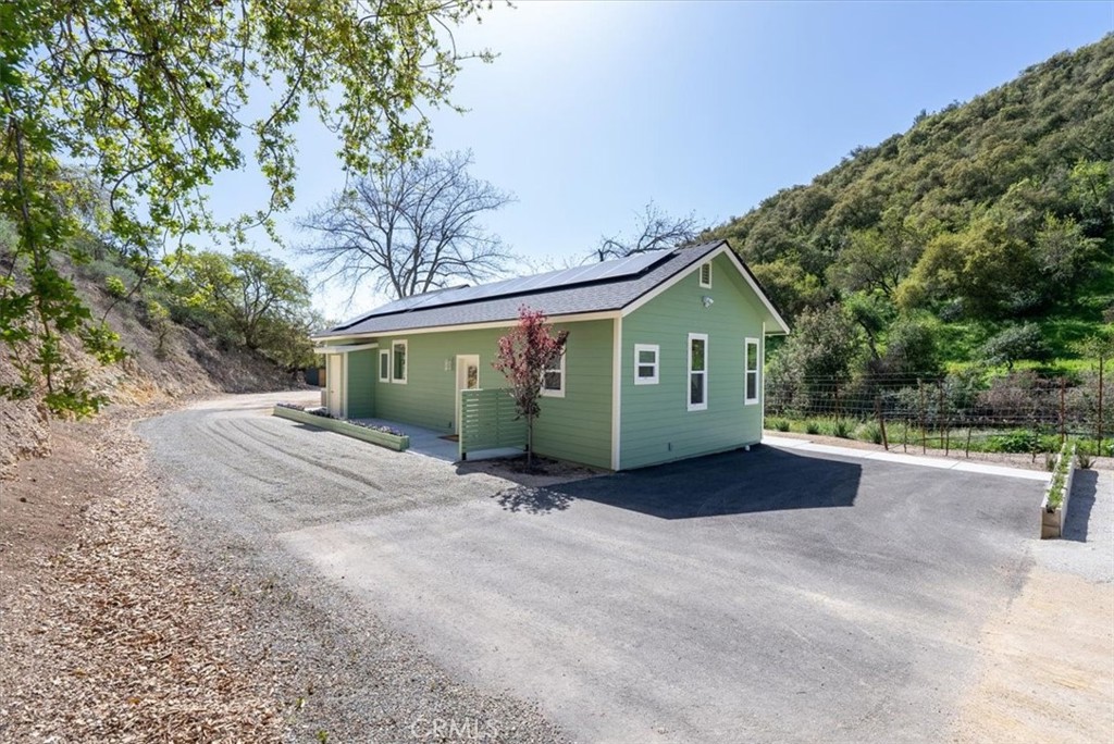 1530 Peachy Canyon Road