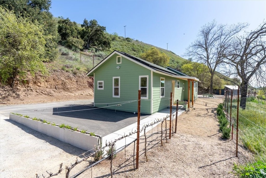 1530 Peachy Canyon Road