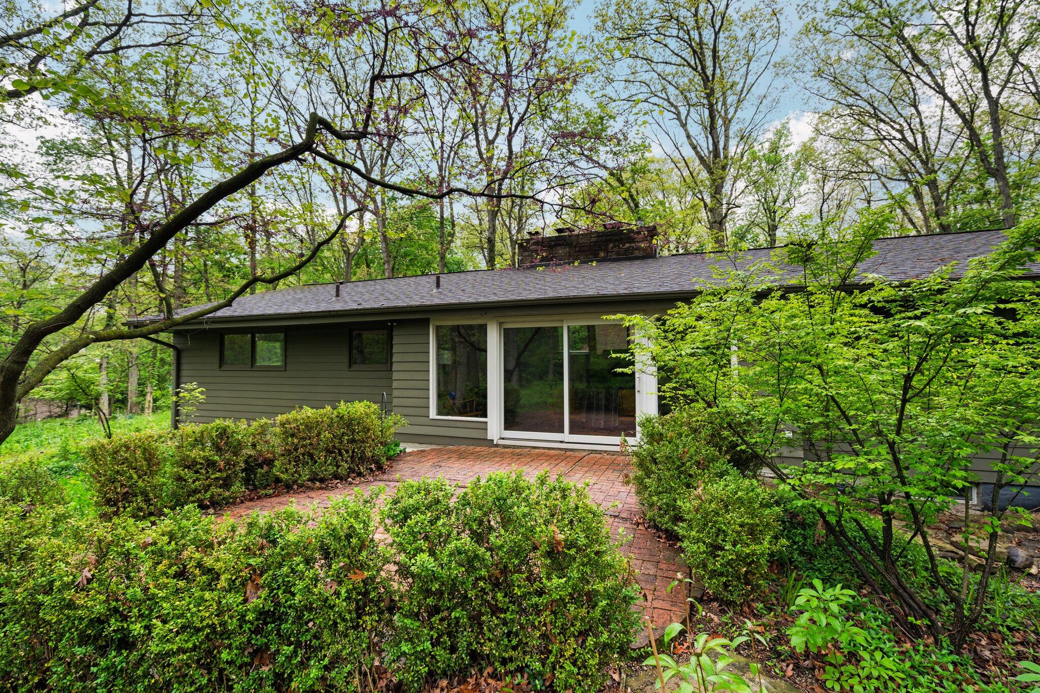 1657 Glenwood Road