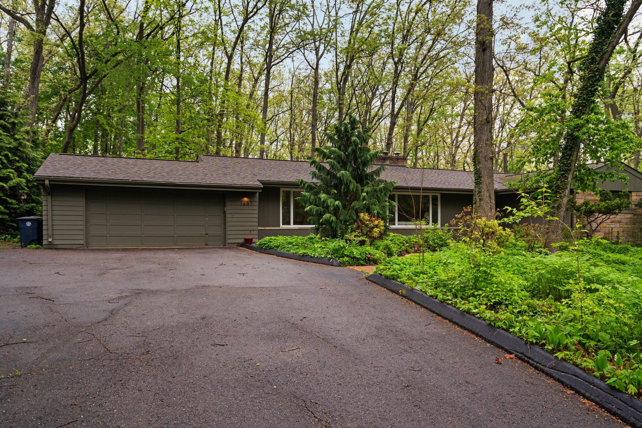 1657 Glenwood Road