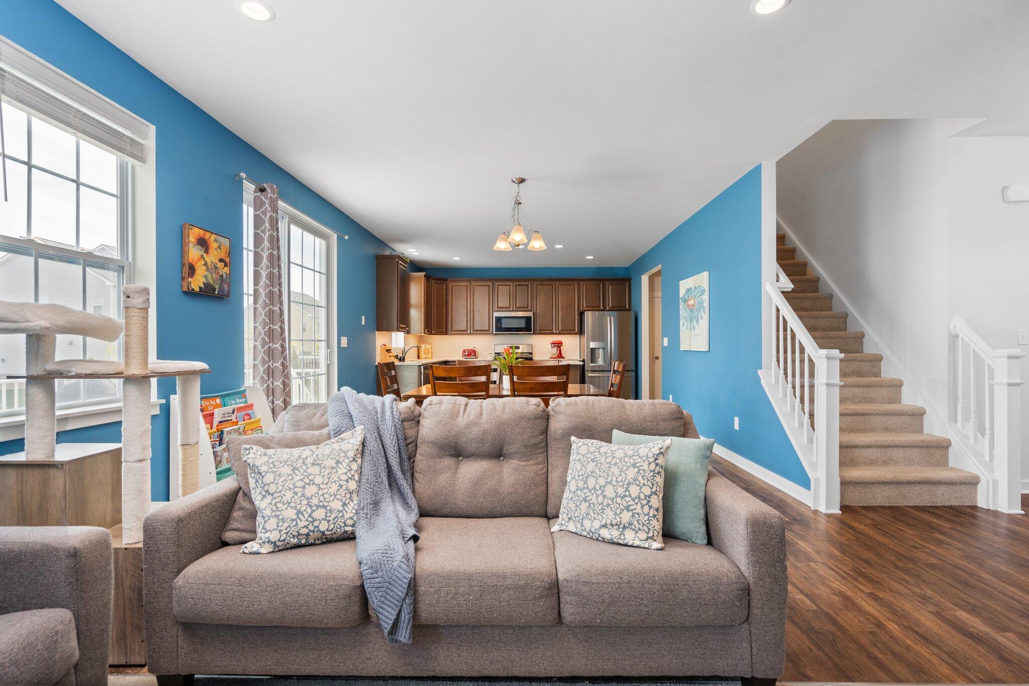 6337 S Trailwoods Drive