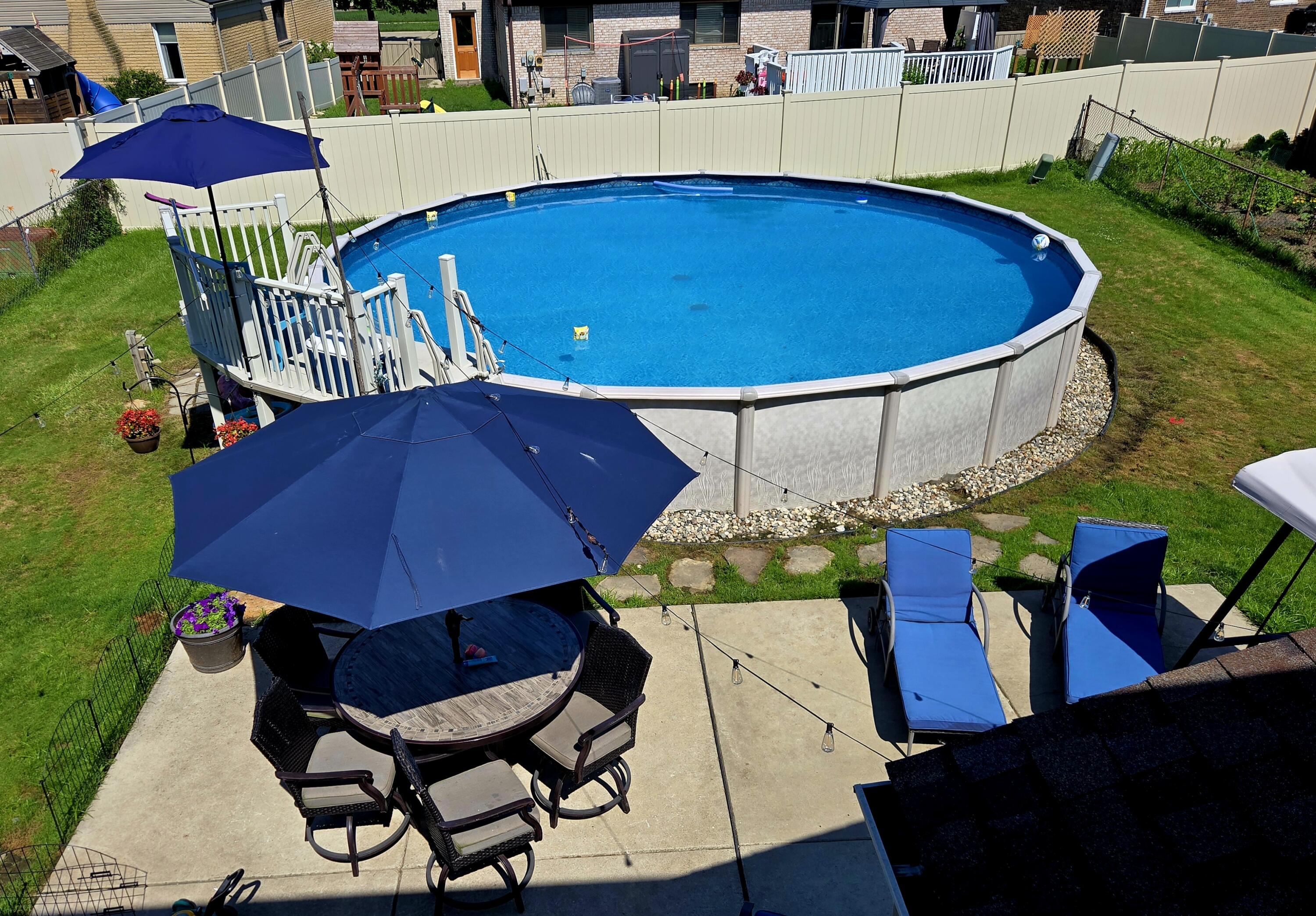927 Queens Way