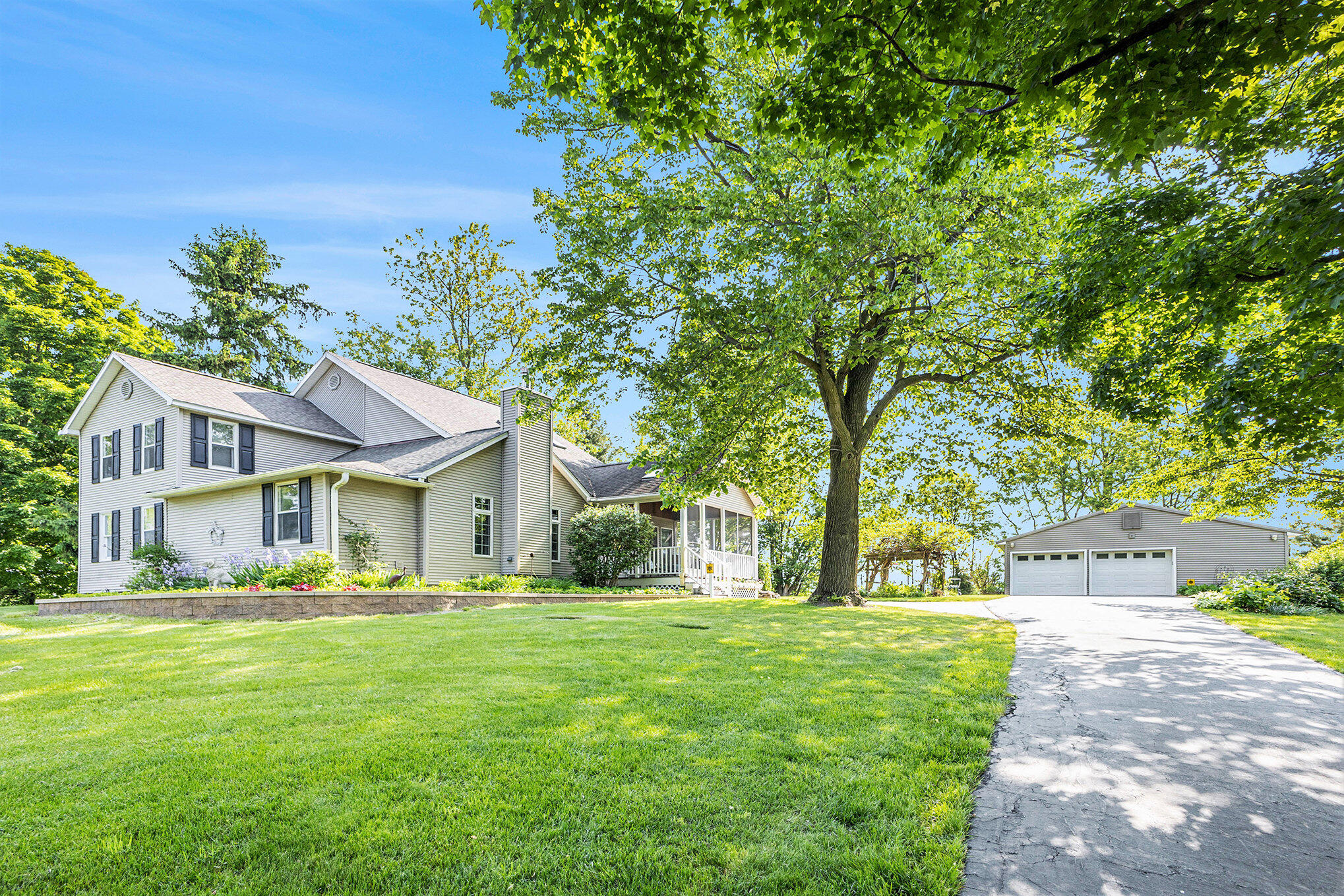 5700 Dexter Townhall Road