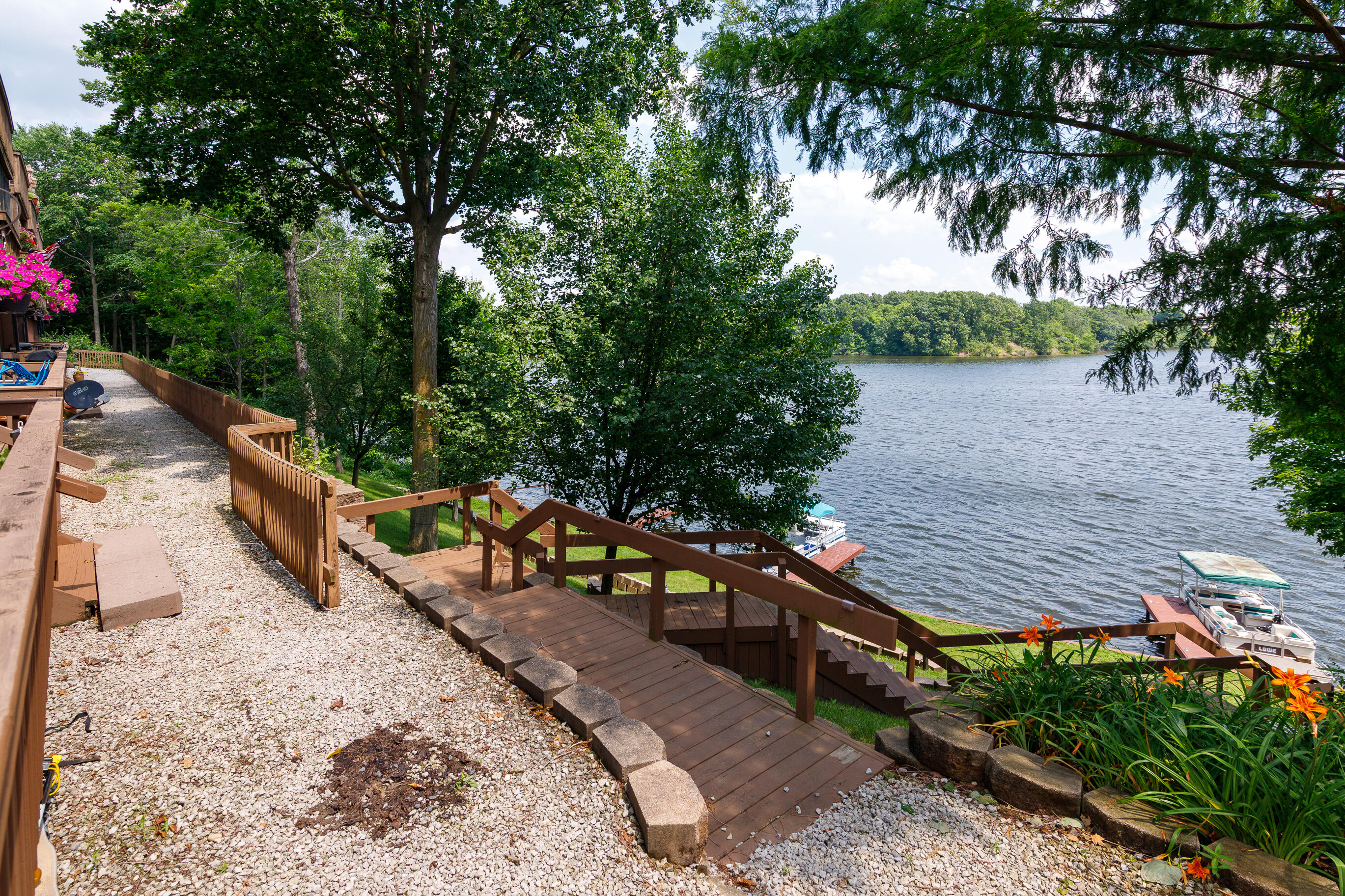 1740 Grove Road, 106