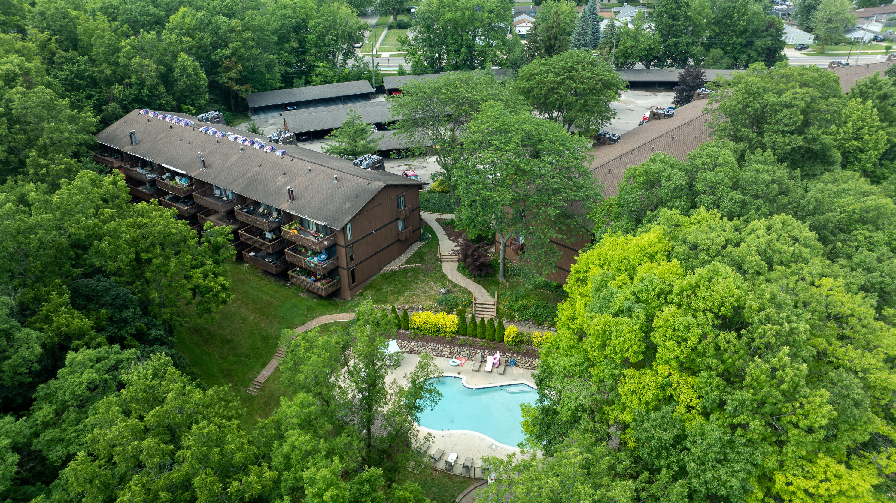 1740 Grove Road, 106