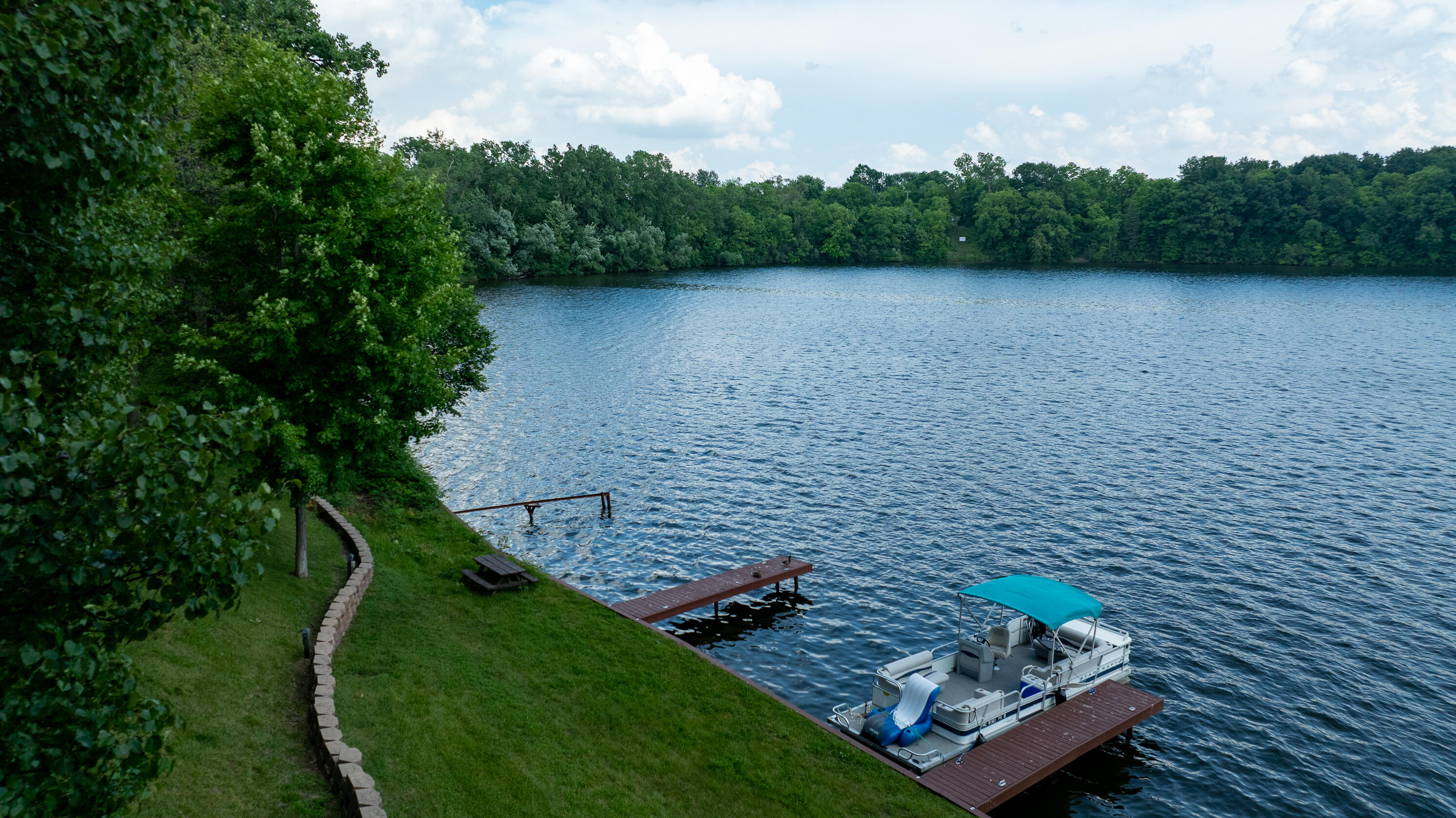 1740 Grove Road, 106