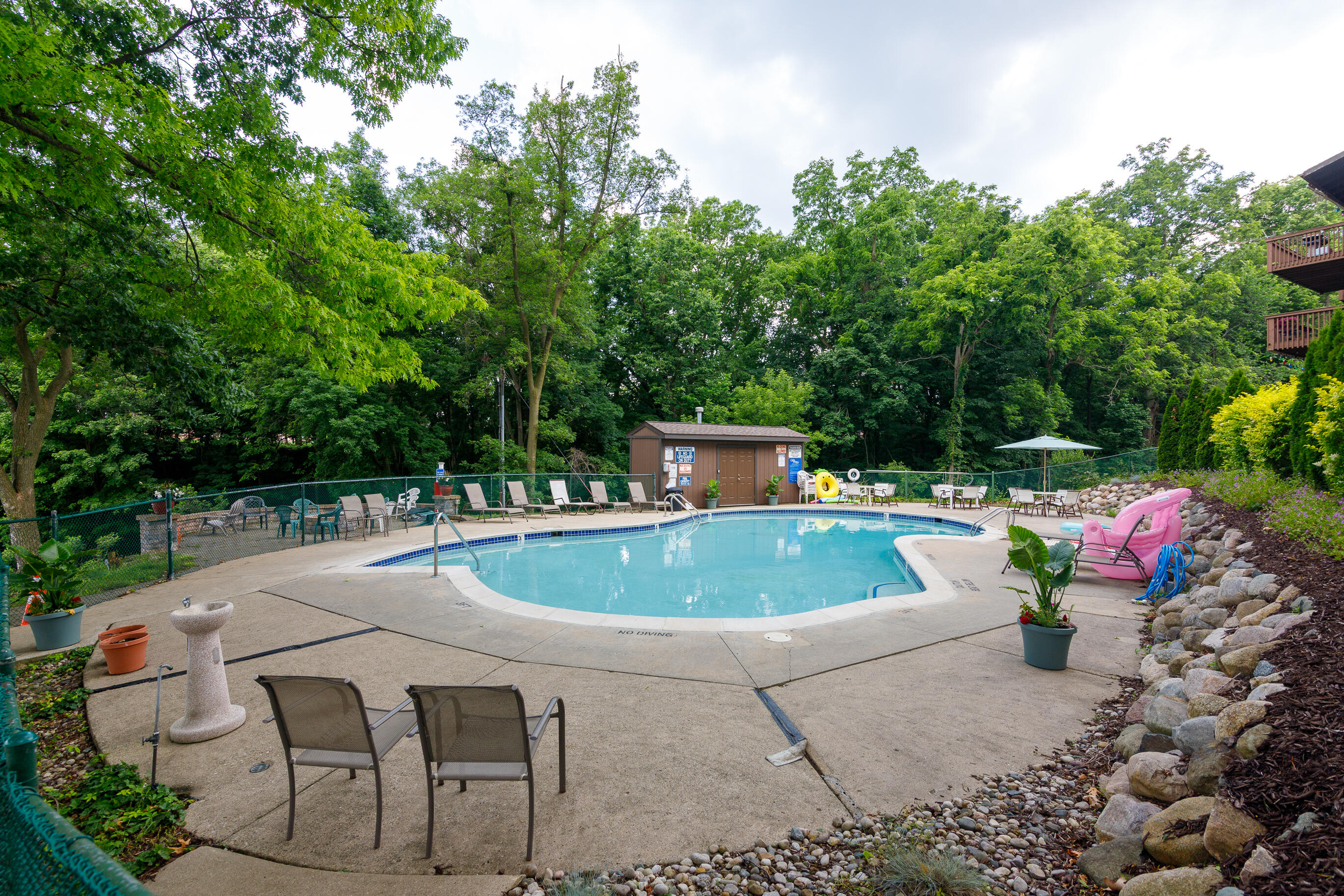 1740 Grove Road, 106