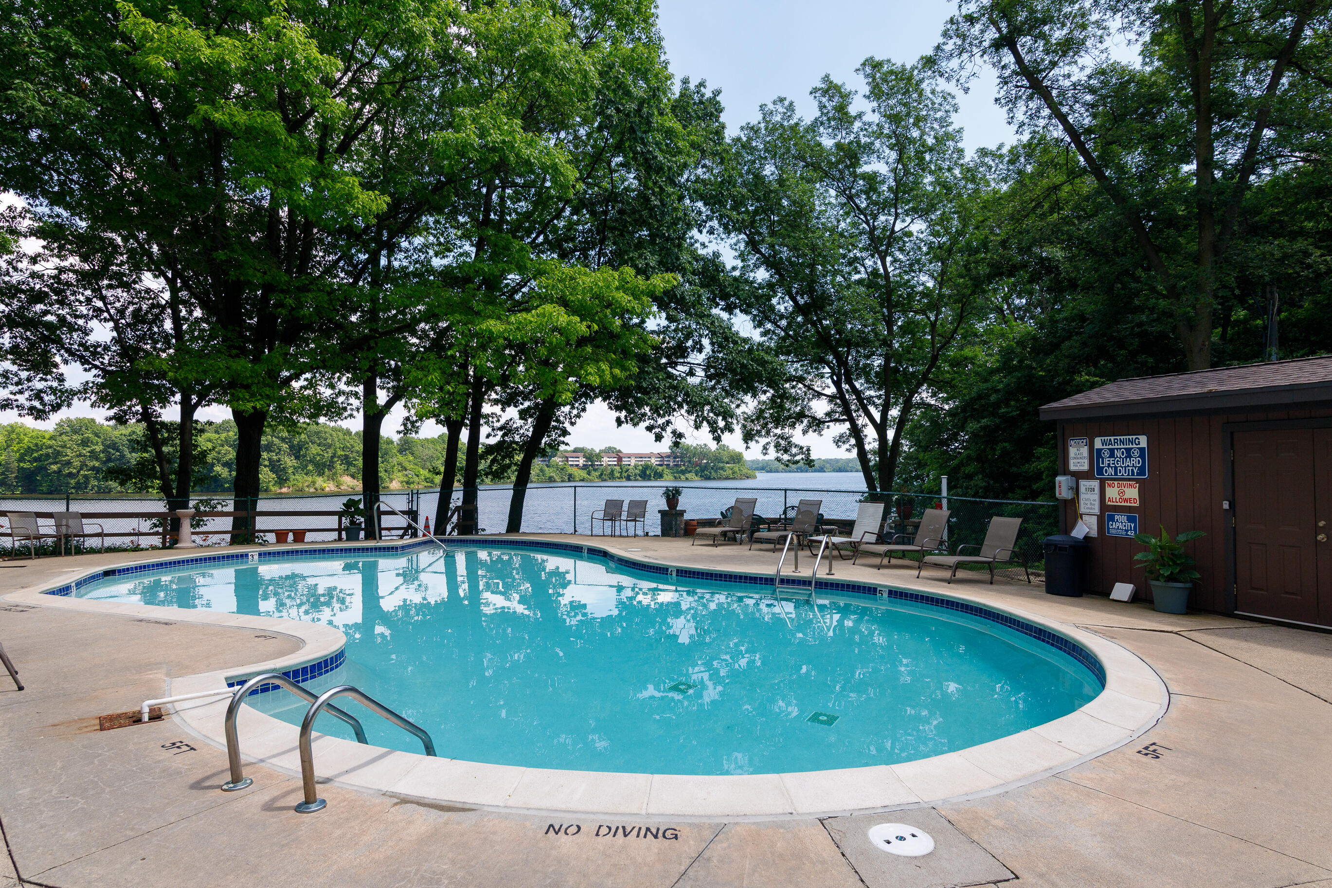 1740 Grove Road, 106