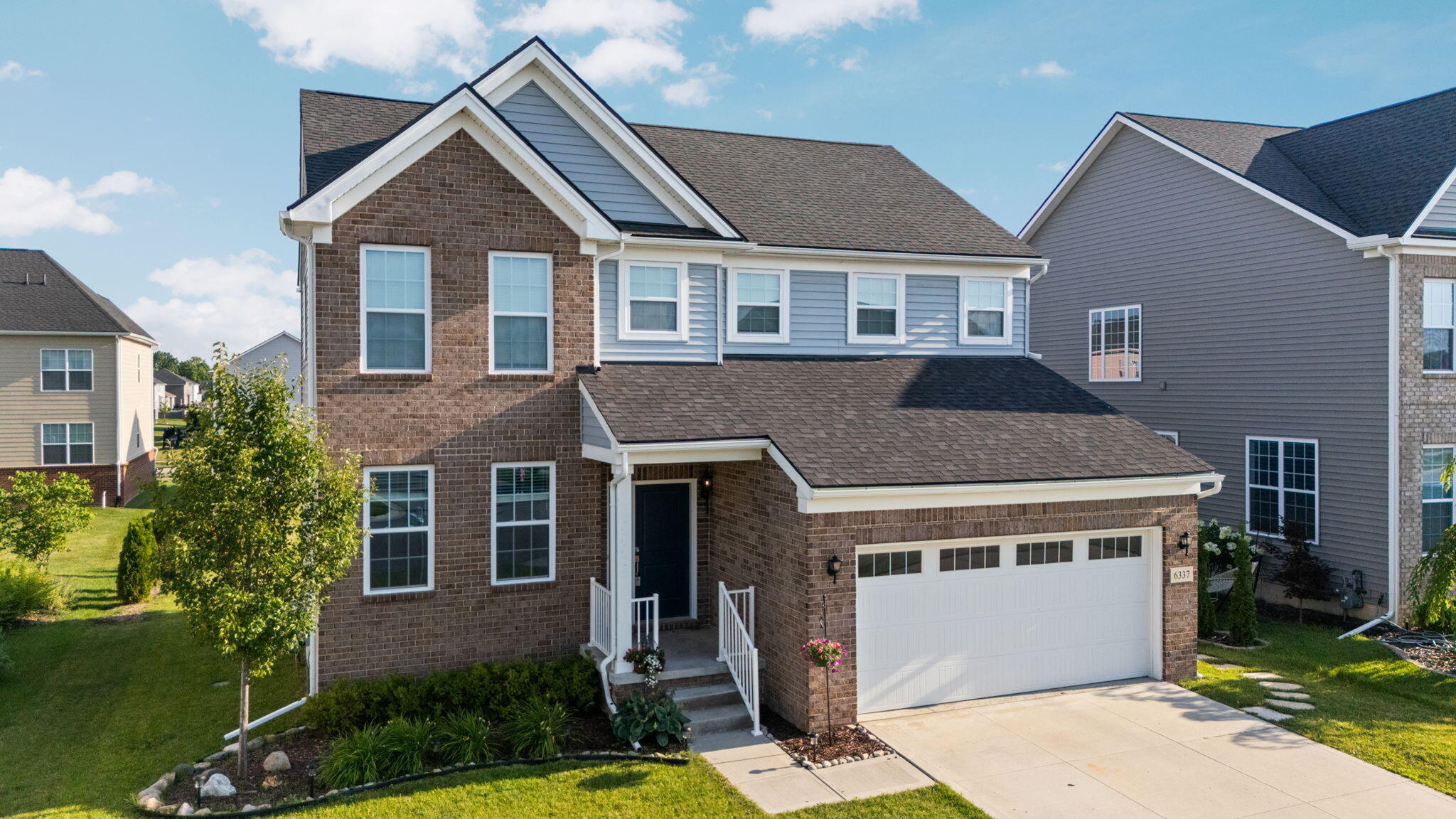 6337 S Trailwoods Drive