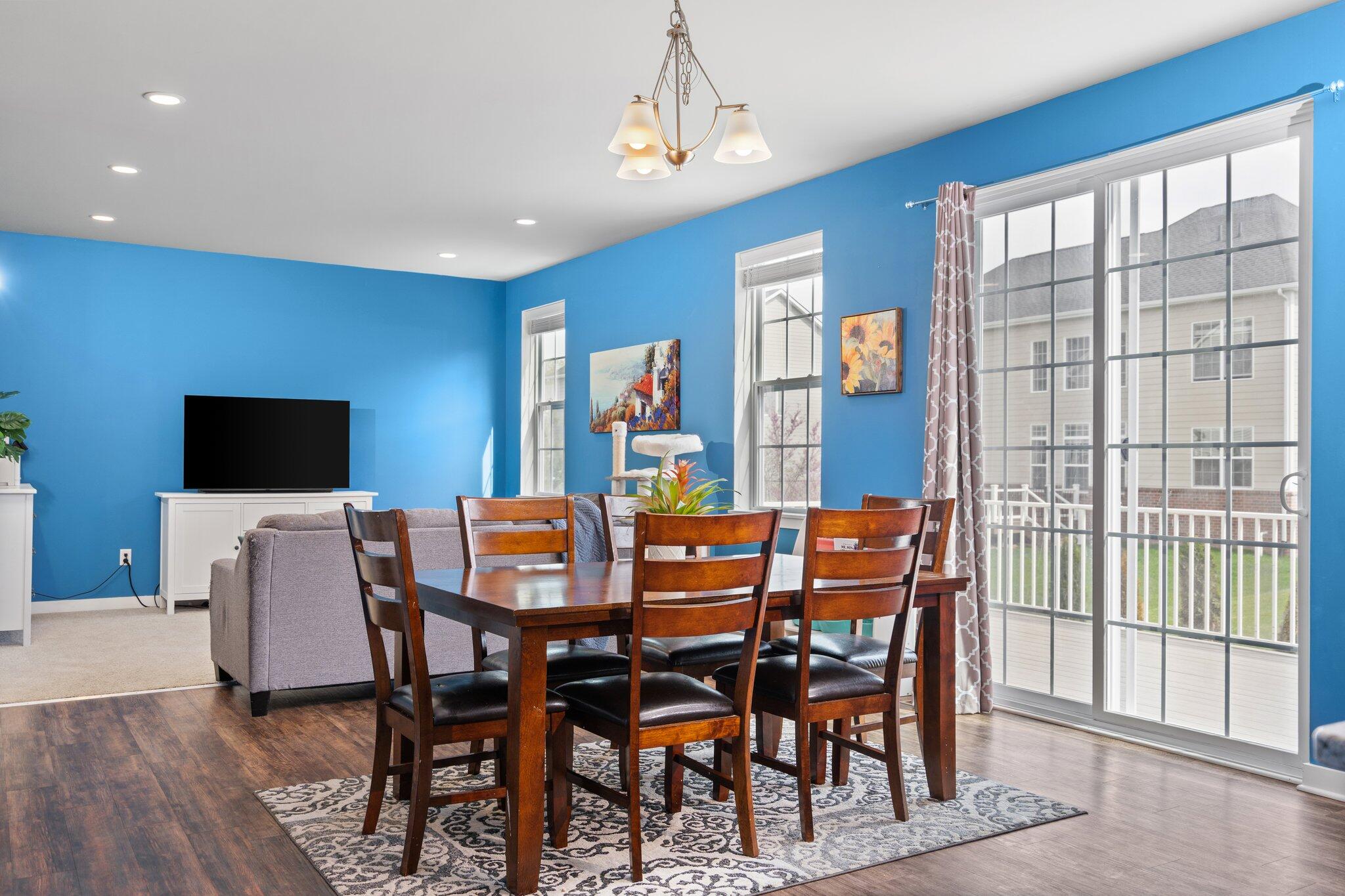 6337 S Trailwoods Drive