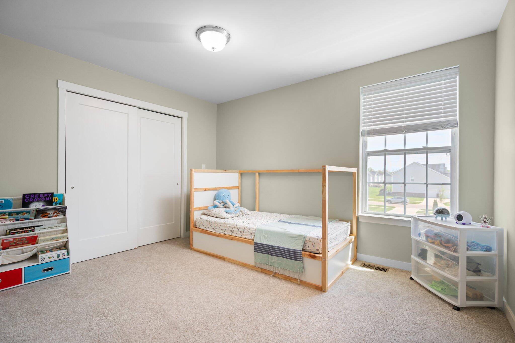 6337 S Trailwoods Drive