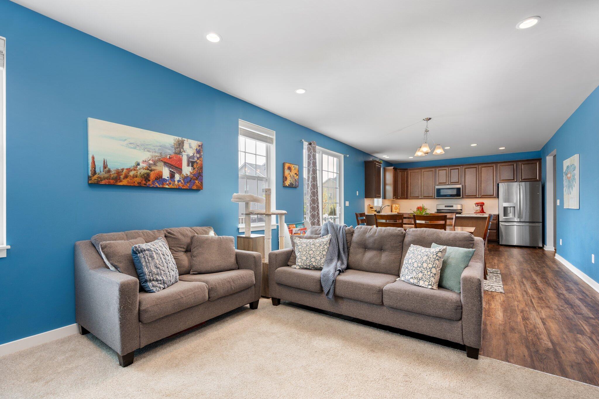 6337 S Trailwoods Drive