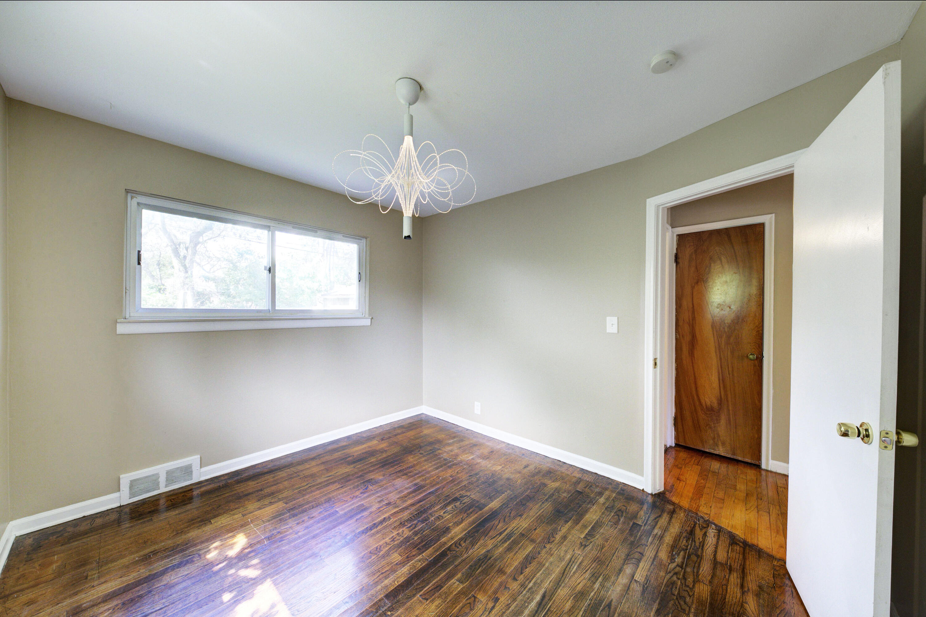 1098 Lori Street, Ypsilanti