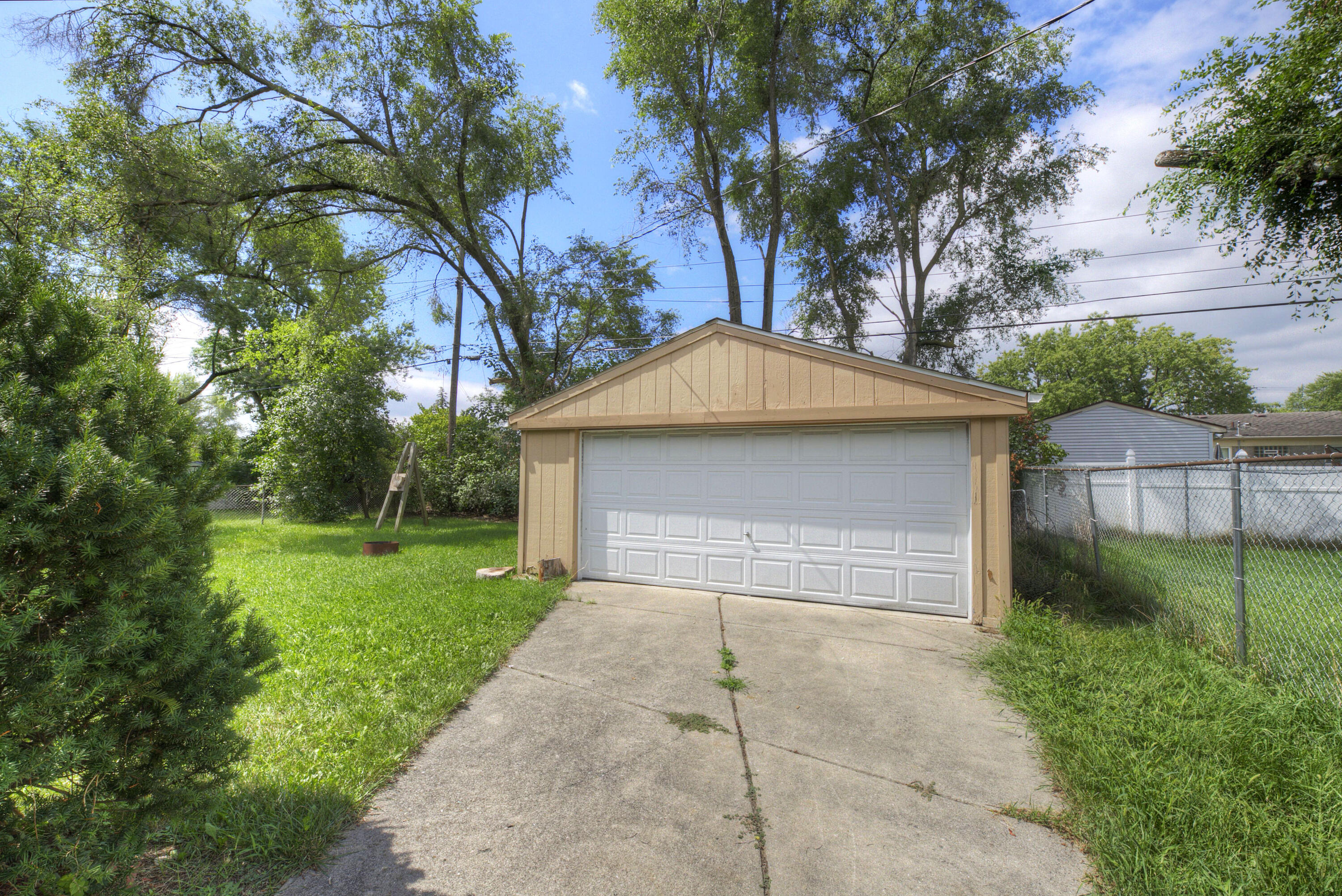 1098 Lori Street, Ypsilanti