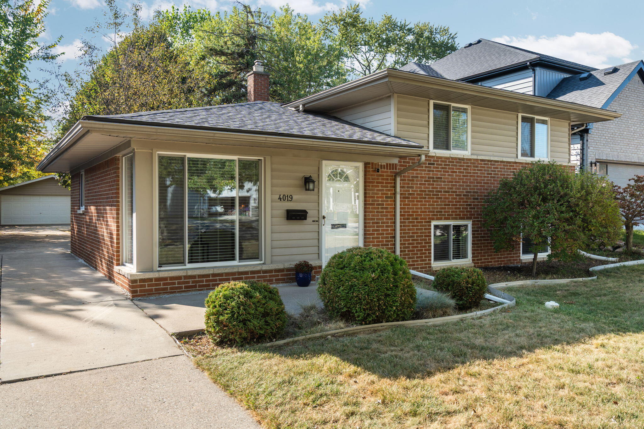 4019 Devon Road