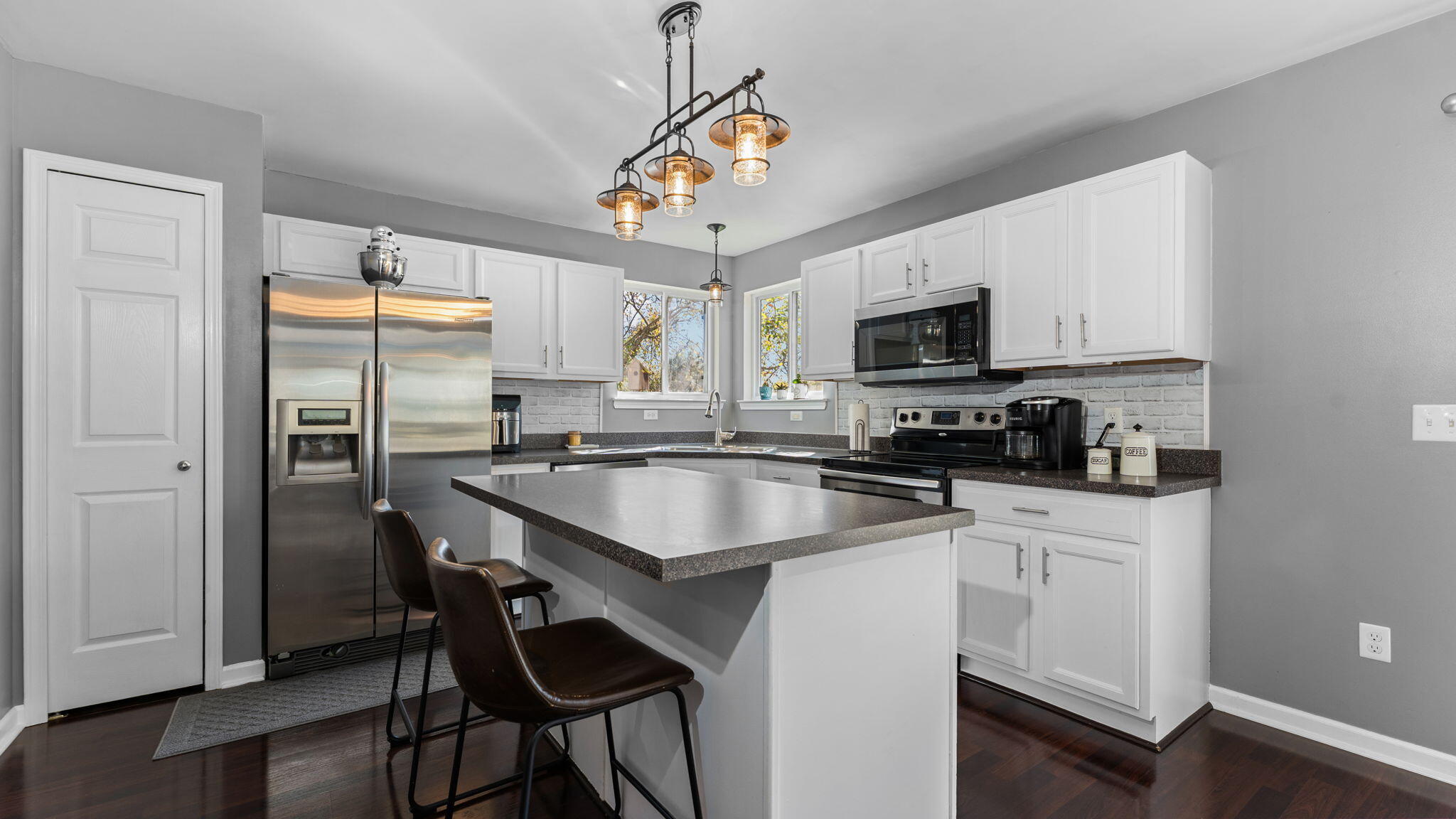 8842 Somerset Lane
