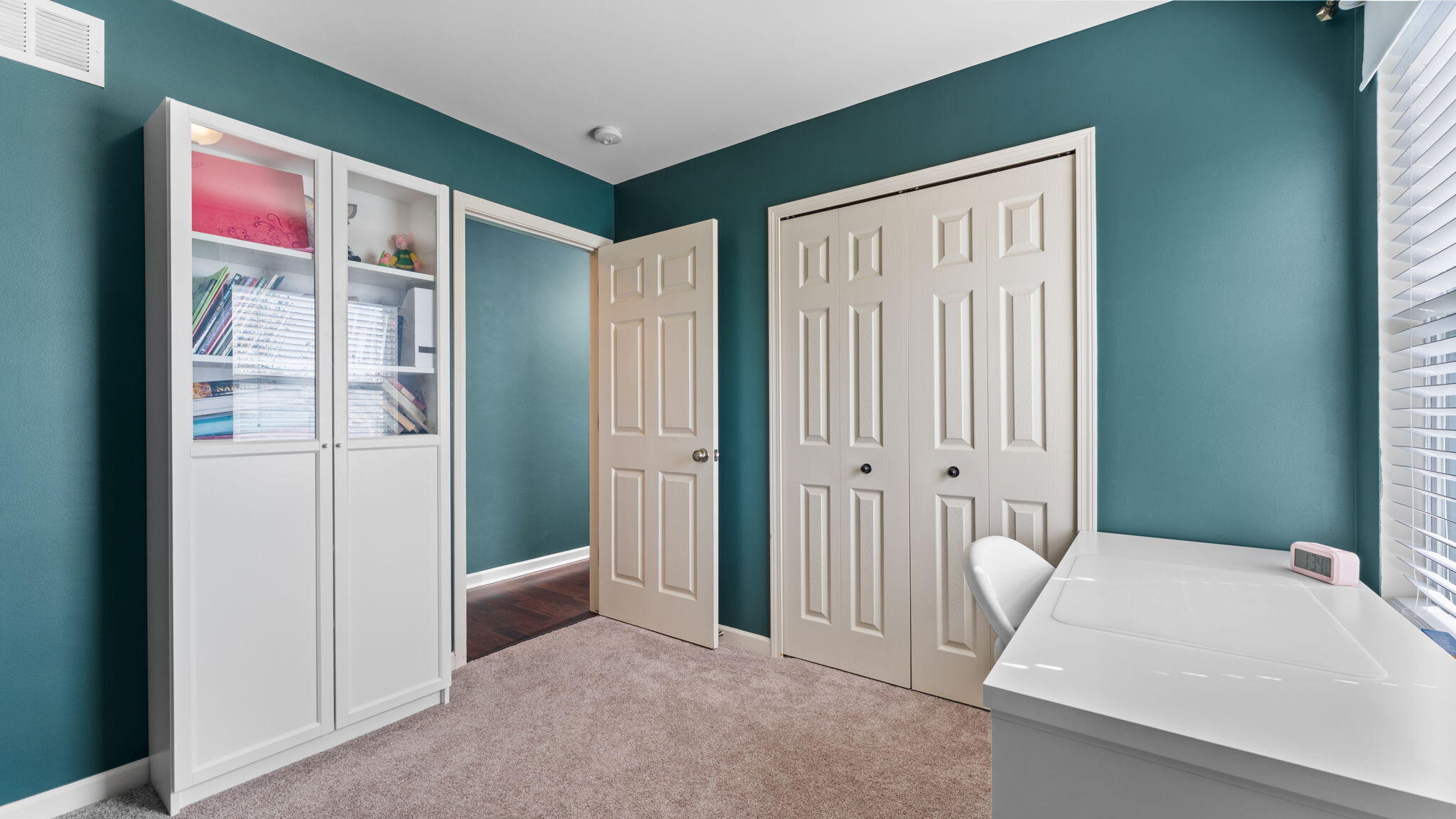 8842 Somerset Lane