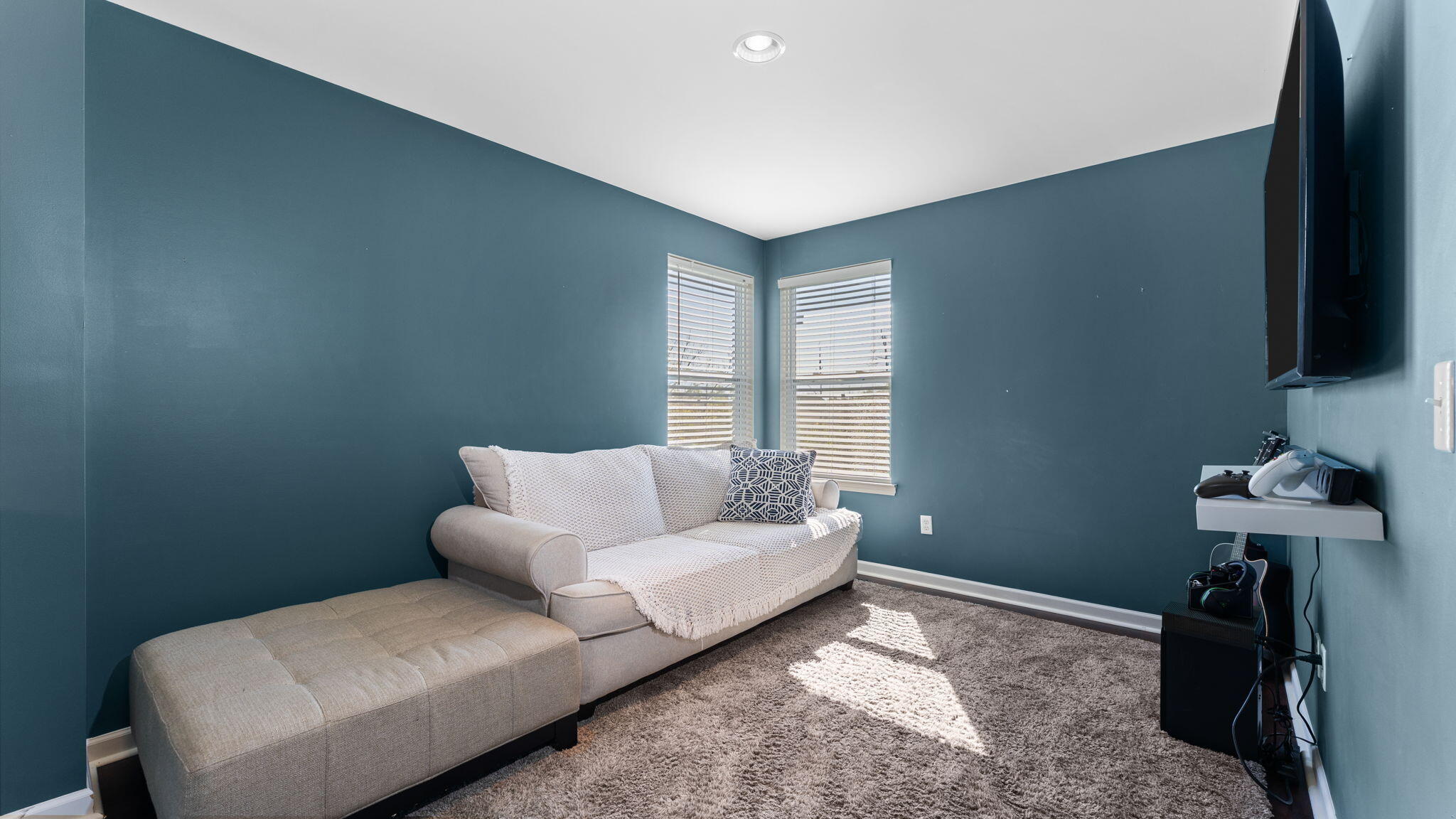 8842 Somerset Lane