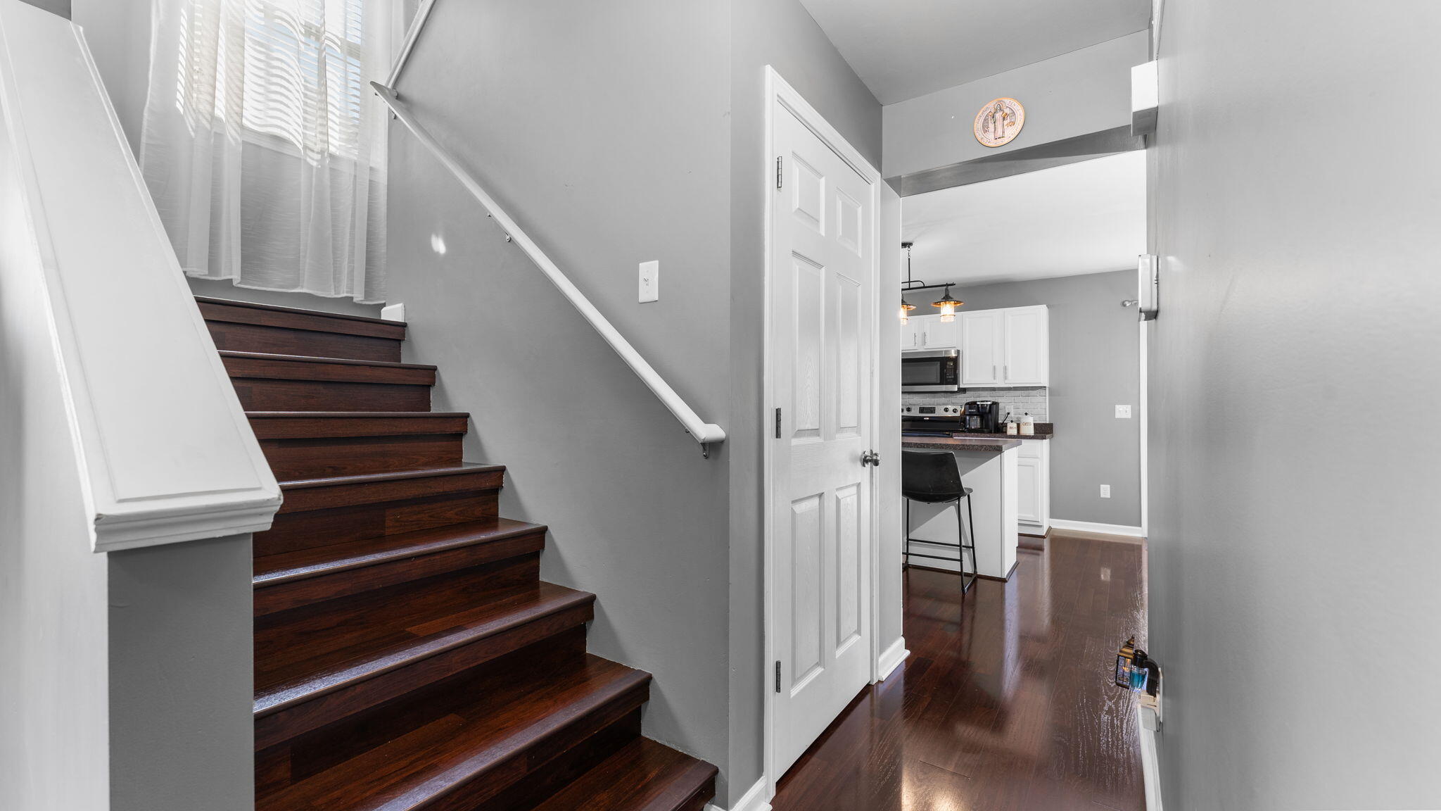 8842 Somerset Lane