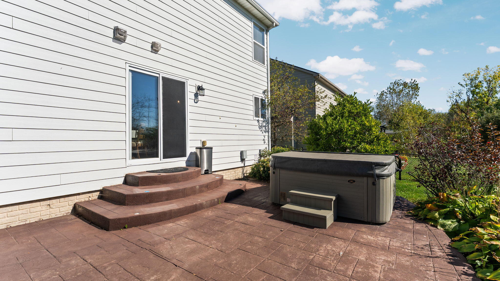 8842 Somerset Lane