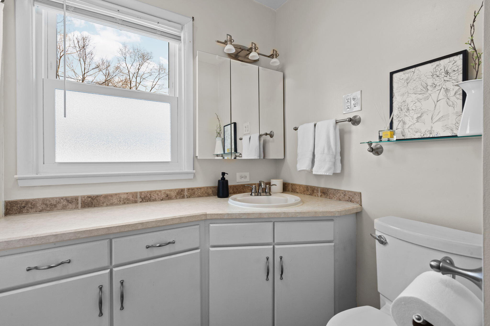 2054 McKinley Avenue