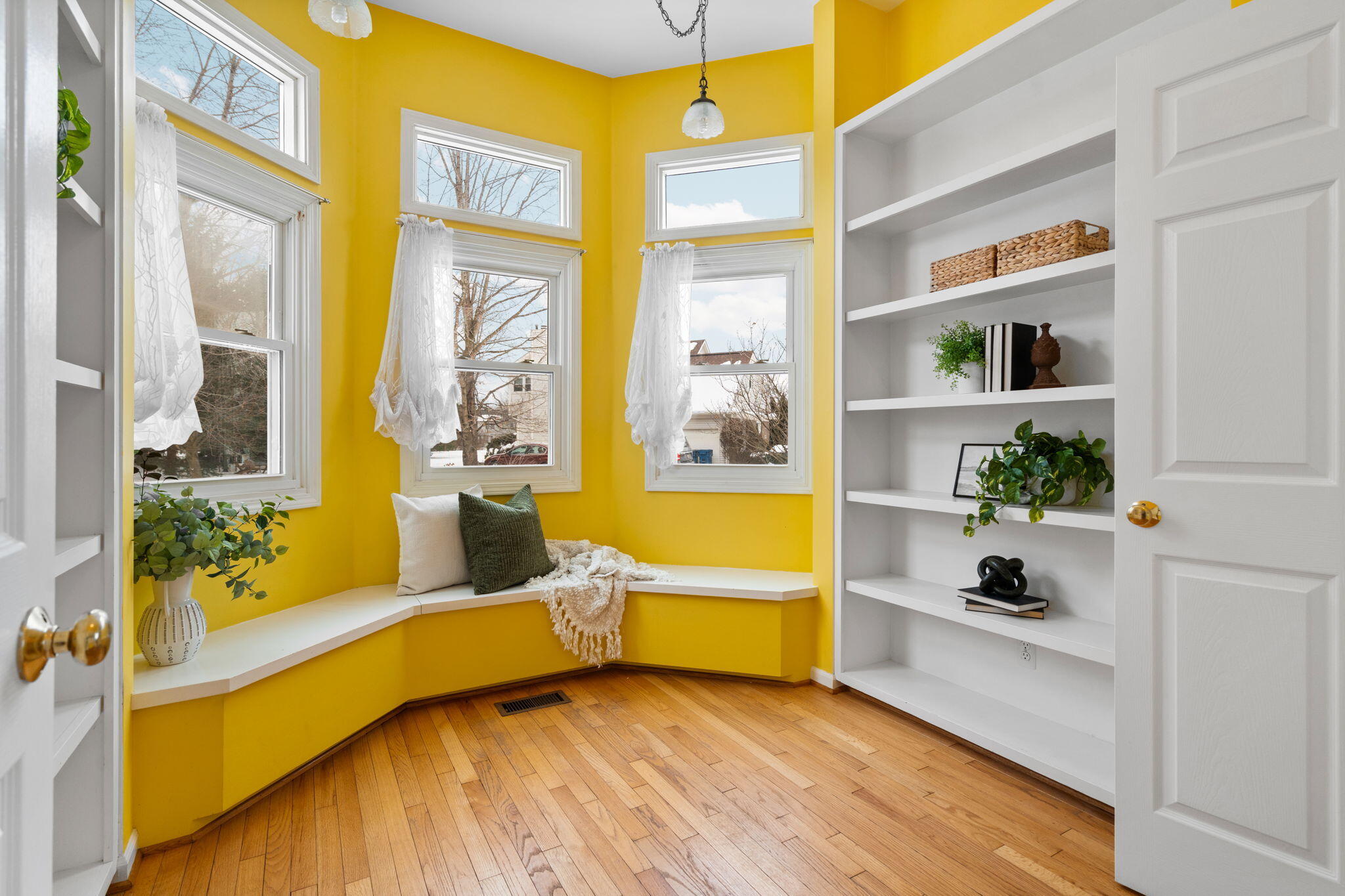 5971 Creekview Court