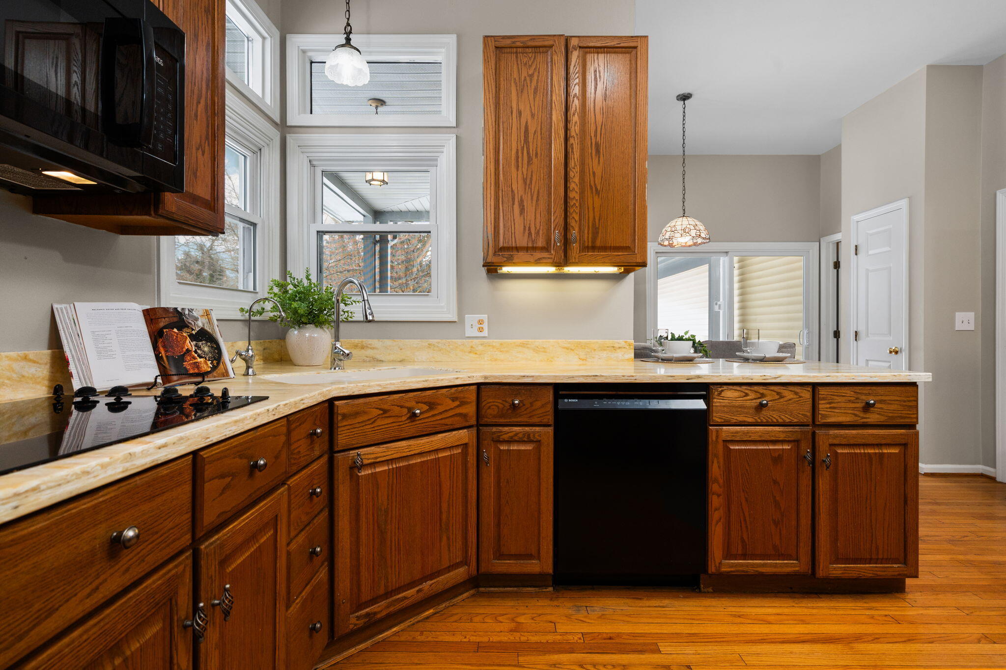 5971 Creekview Court