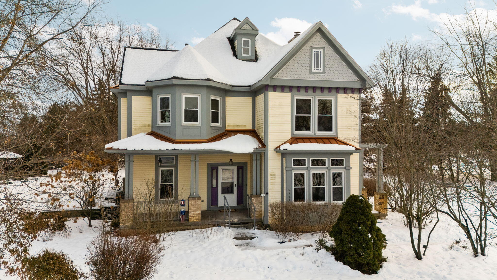 5971 Creekview Court