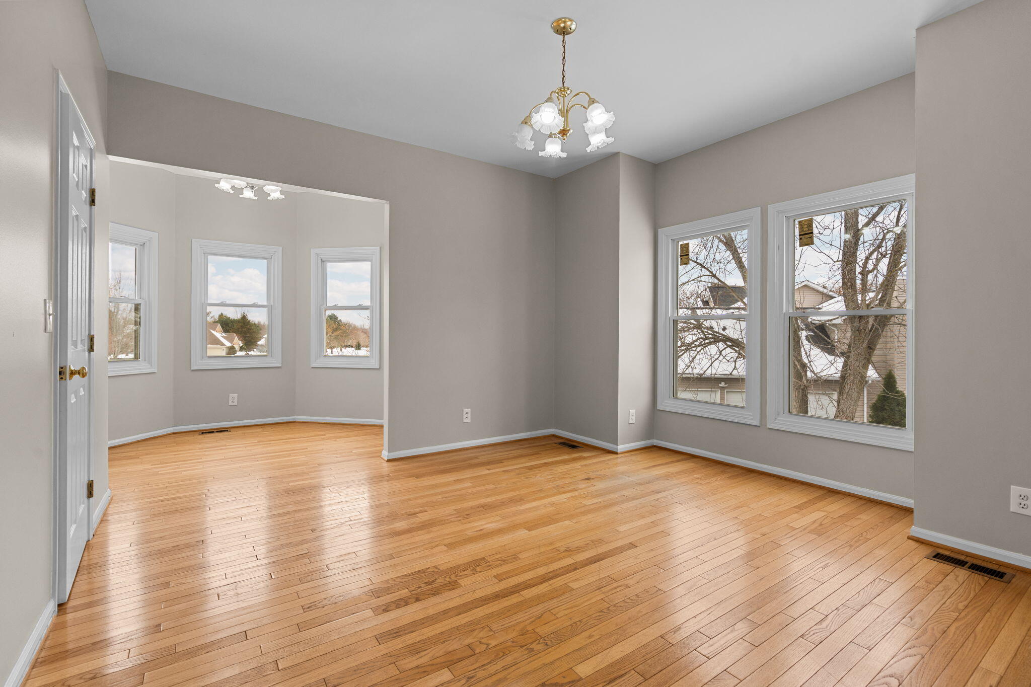 5971 Creekview Court