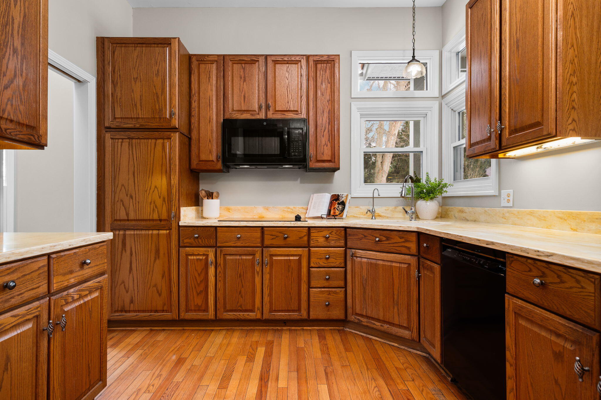 5971 Creekview Court