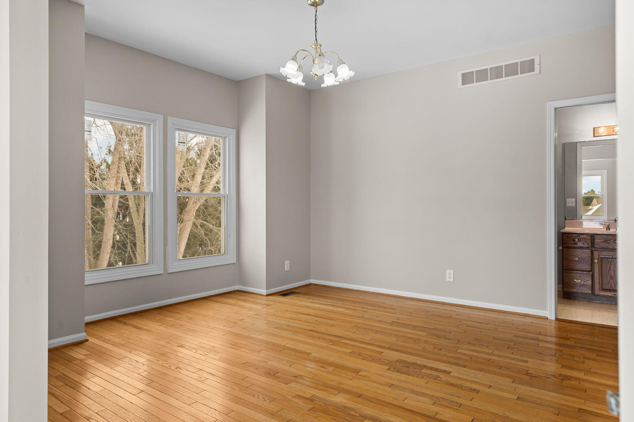 5971 Creekview Court