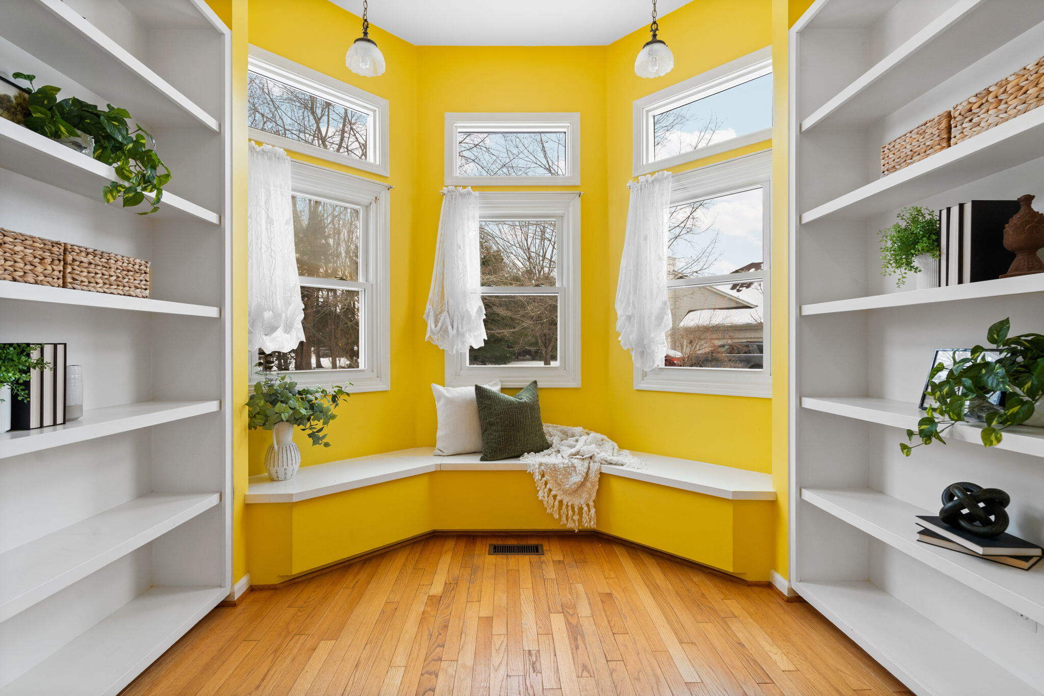 5971 Creekview Court